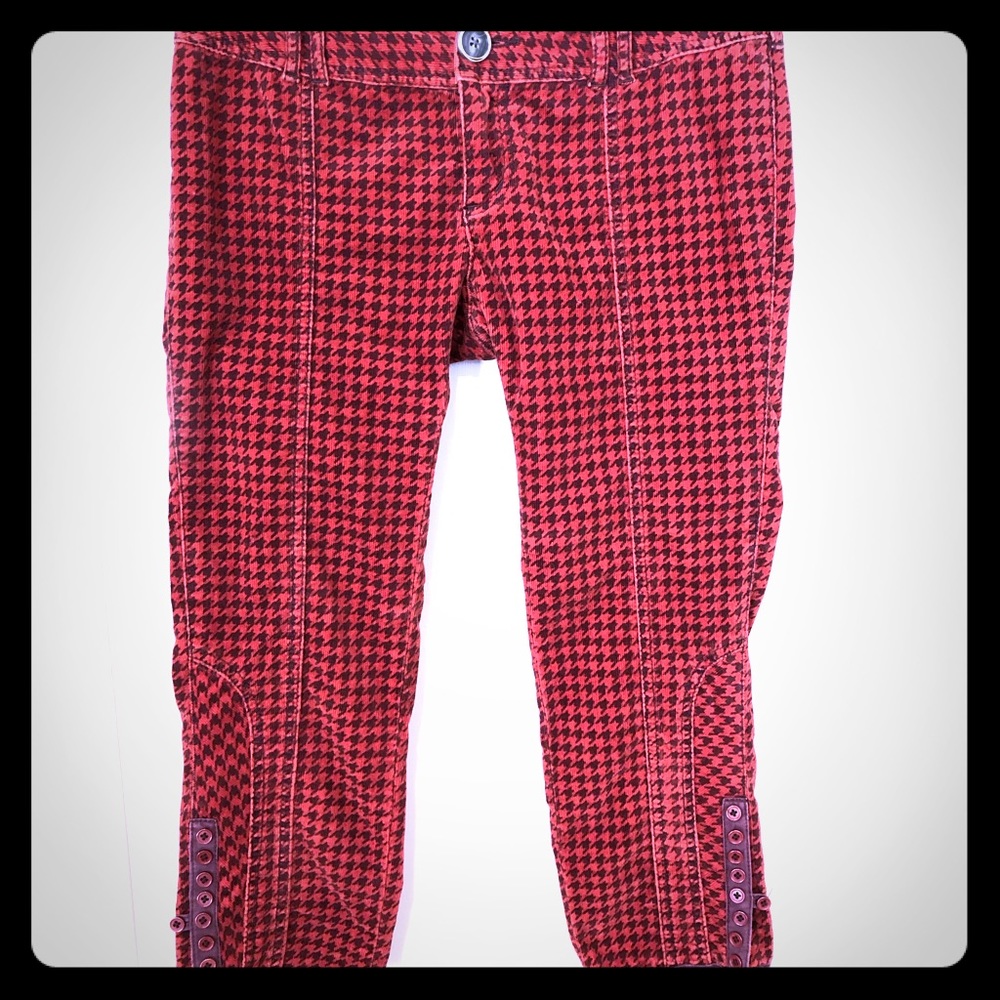 Free People red houndstooth knickers Capri pants